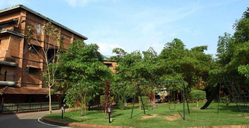 Bth Sarovaram Kochi Esterno foto